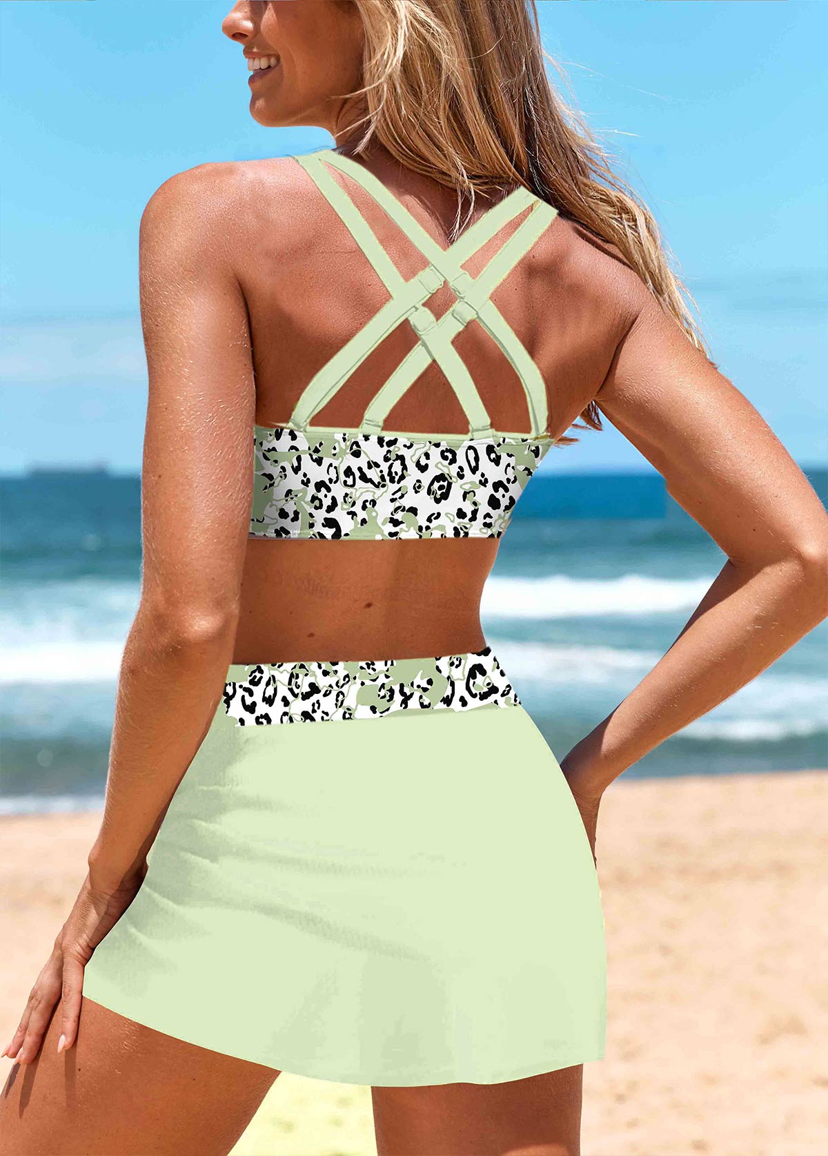 Conjunto Praia Estampado com Saia Lateral Ajustável
