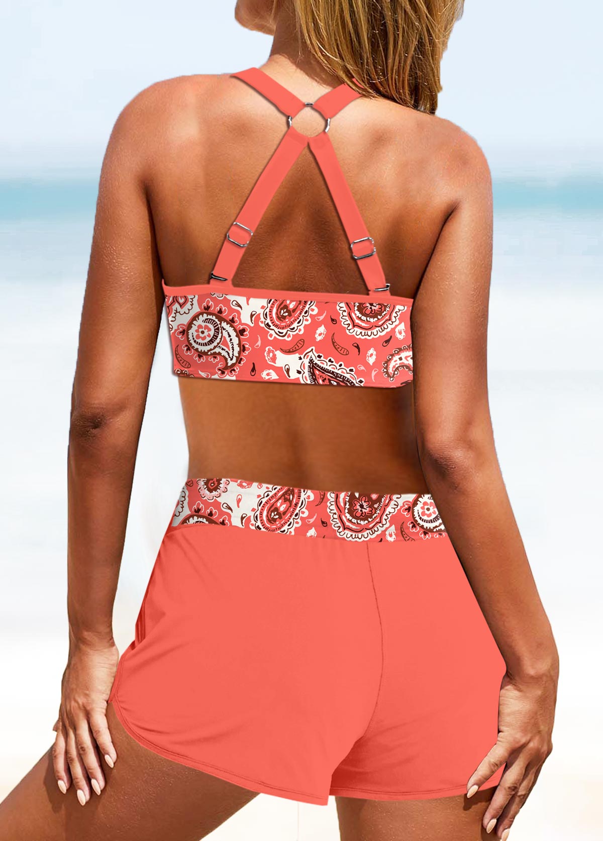 Conjunto Praia Com Top Estampado E Short Esportivo