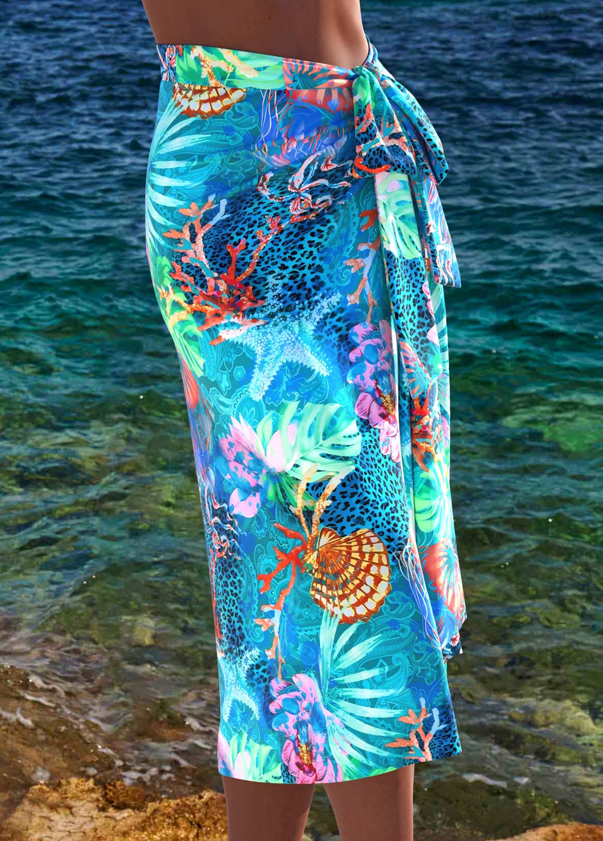 Saída de Praia Pareô Acetinada Com Laço E Fenda Lateral